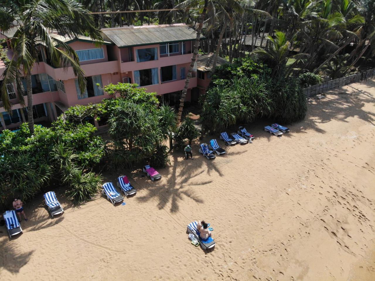 Oyo 246 Roy Villa Beach Hotel Kalutara Extérieur photo