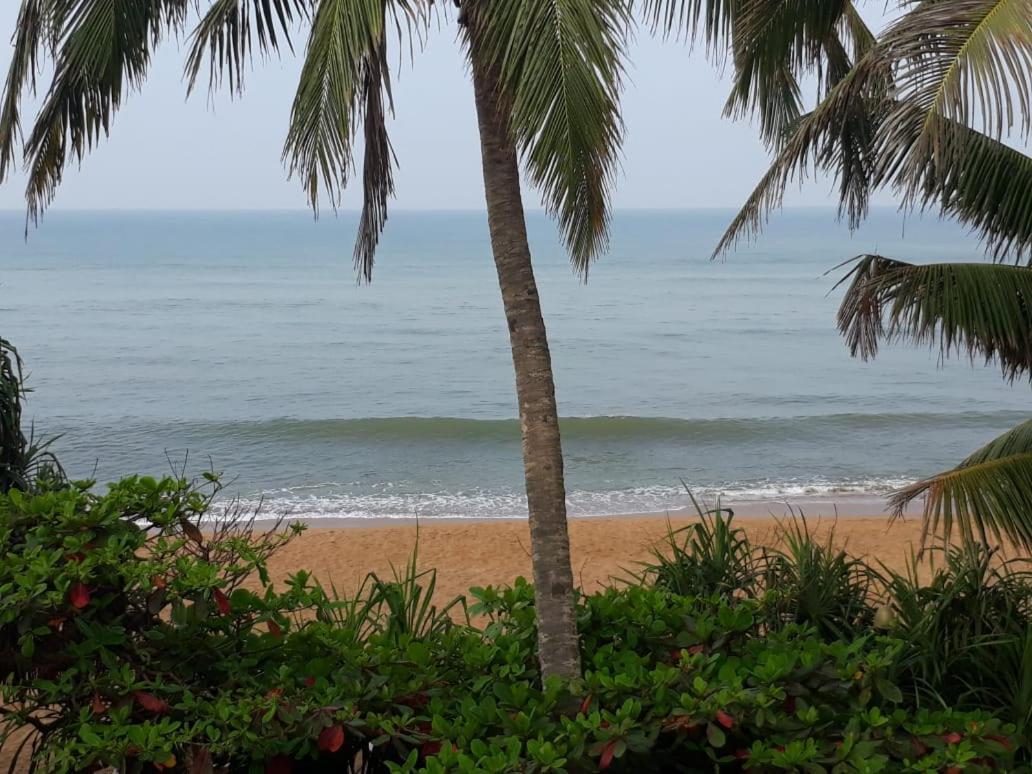 Oyo 246 Roy Villa Beach Hotel Kalutara Extérieur photo